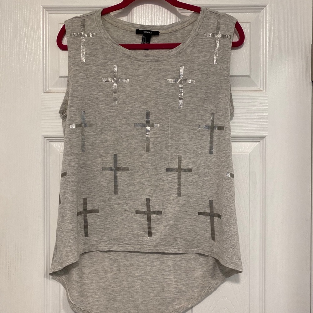 Forever 21 tank
